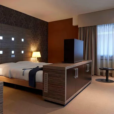 Mercure Centrum Hotel 4*
