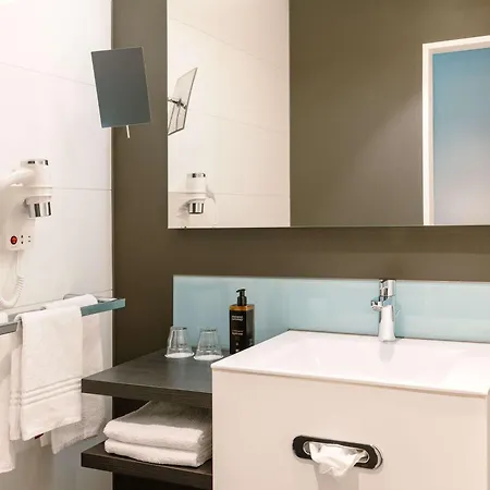 Mercure Centrum Hotel 4*