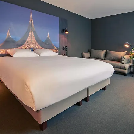 Mercure Centrum Hotel 4*