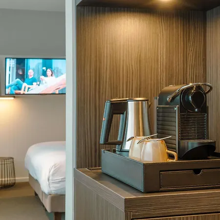 Mercure Centrum Hotel 4*