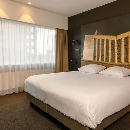 Mercure Centrum Hotel 4*