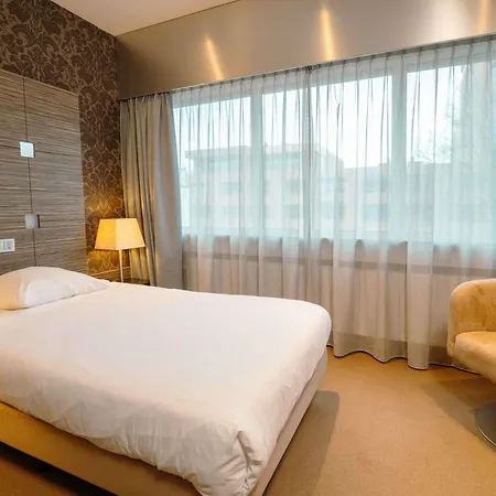 Mercure Centrum 4*