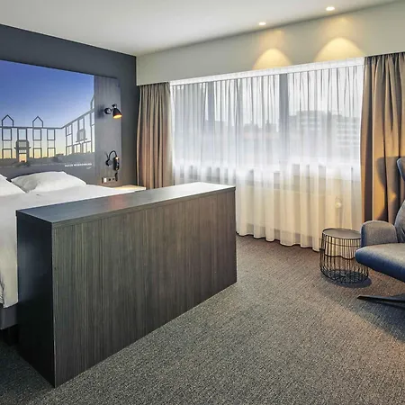 Mercure Centrum 4*